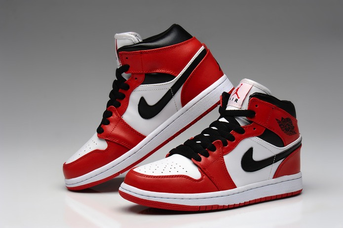 air jordan 1 retro femme, Nike Air Jordan 1 Retro j ai Femmes chaussures en vente Blanc Rouge (1)